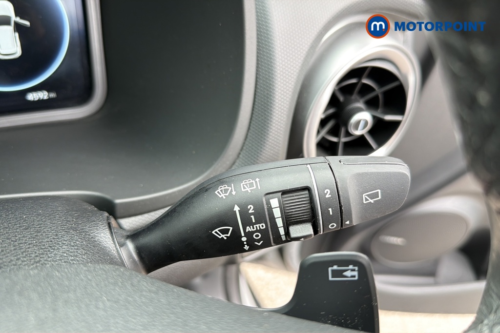 Hyundai Kona Premium Automatic Electric SUV - Stock Number (1645842) - 6th supplementary image