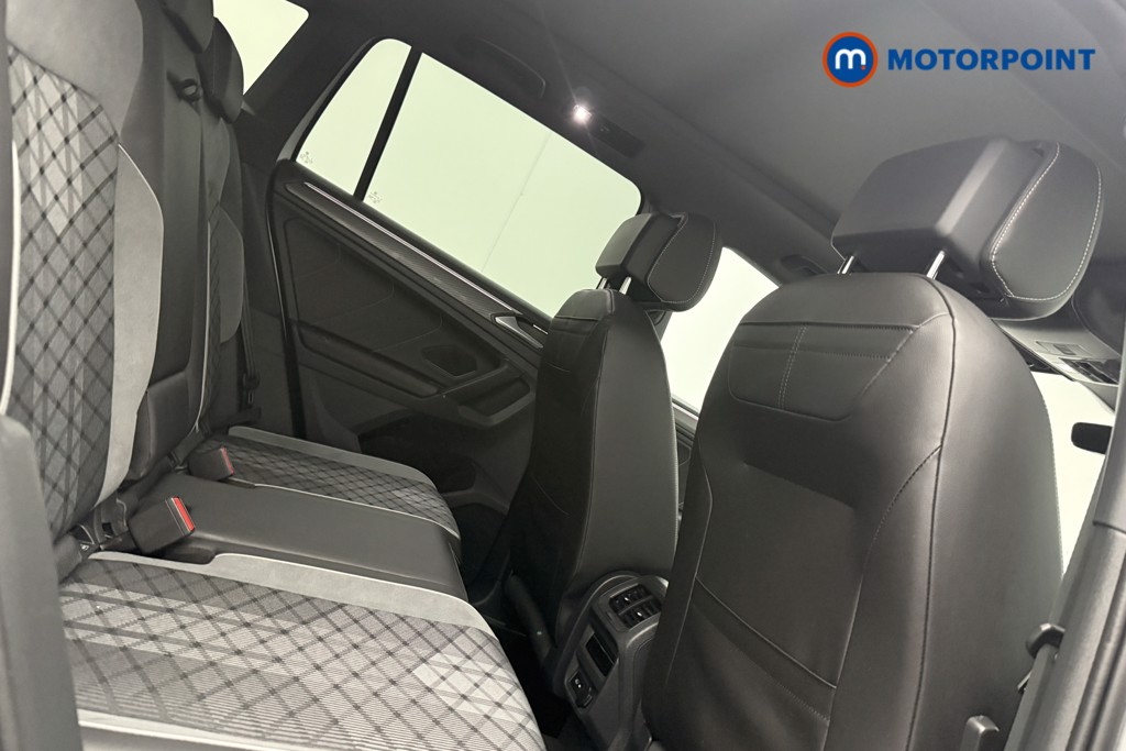 Volkswagen Tiguan Black Edition Automatic Petrol Plug-In Hybrid SUV - Stock Number (1645877) - 9th supplementary image