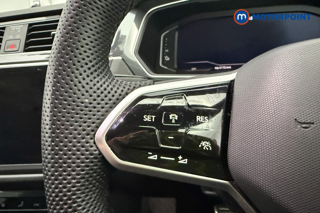 Volkswagen Tiguan Black Edition Automatic Petrol Plug-In Hybrid SUV - Stock Number (1645877) - 14th supplementary image