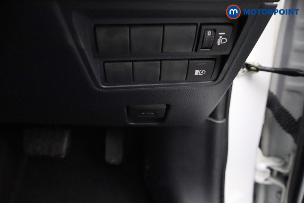 Toyota Yaris Cross Icon Automatic Petrol-Electric Hybrid Estate - Stock Number (1645938) - 13th supplementary image