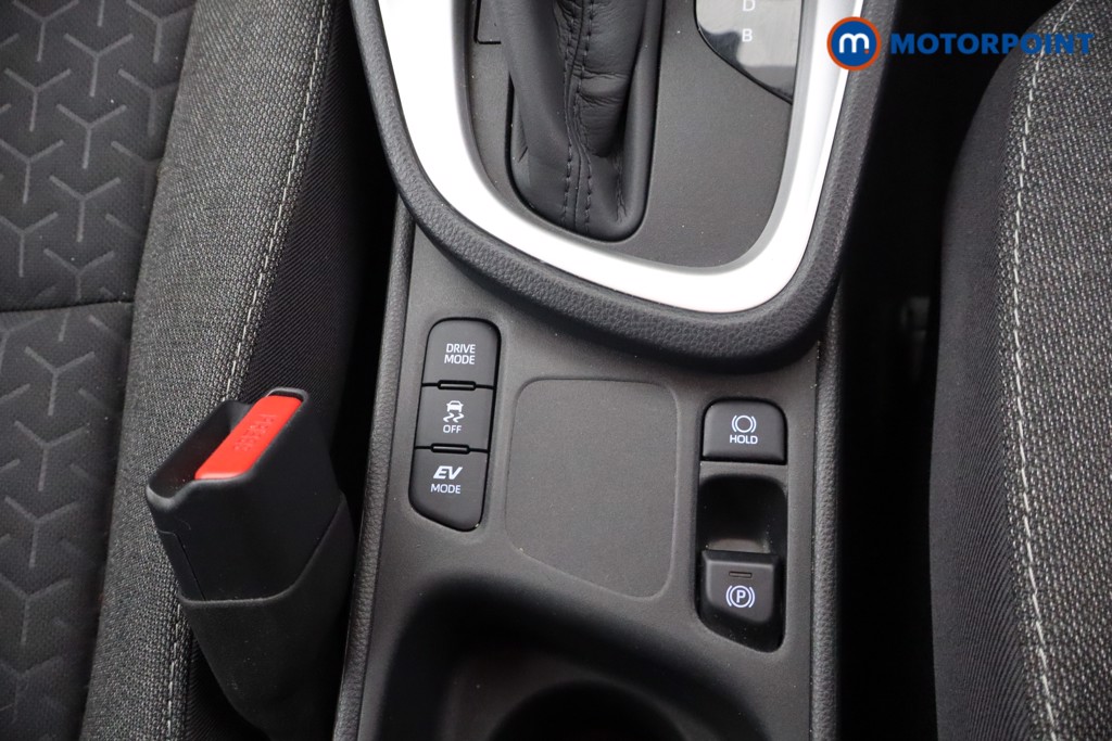 Toyota Yaris Cross Icon Automatic Petrol-Electric Hybrid Estate - Stock Number (1645938) - 17th supplementary image
