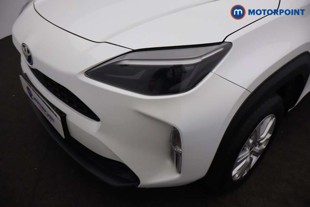 Toyota Yaris Cross Icon Automatic Petrol-Electric Hybrid Estate - Stock Number (1645938) - 24th supplementary image