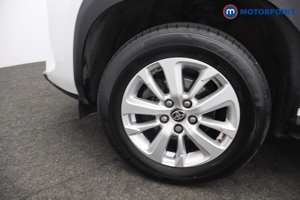 Toyota Yaris Cross Icon Automatic Petrol-Electric Hybrid Estate - Stock Number (1645938) - 25th supplementary image
