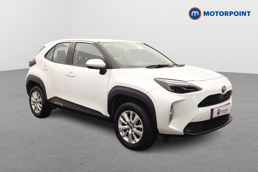 Toyota Yaris Cross Icon Automatic Petrol-Electric Hybrid Estate - Stock Number (1645938) - Drivers side front corner