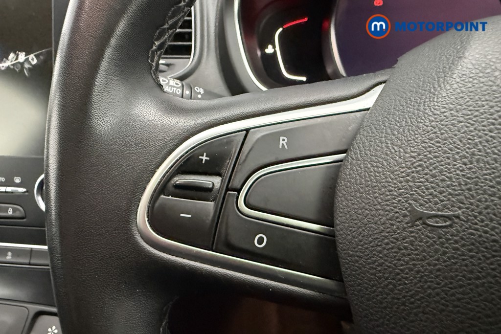 Renault Grand Scenic Signature Automatic Petrol People Carrier - Stock Number (1646250) - 15th supplementary image