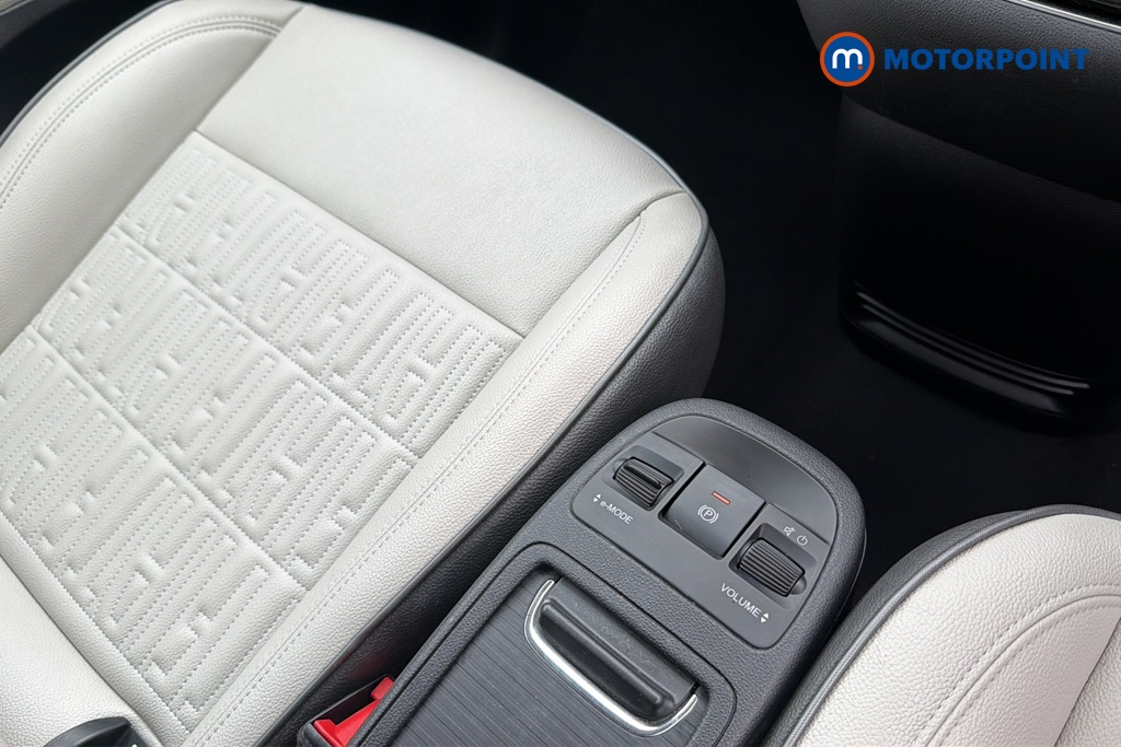 Fiat 500 La Prima Automatic Electric Convertible - Stock Number (1646328) - 15th supplementary image