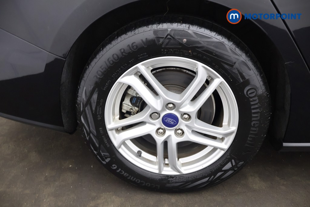 Ford Focus Zetec Manual Petrol Estate - Stock Number (1646518) - 13th supplementary image