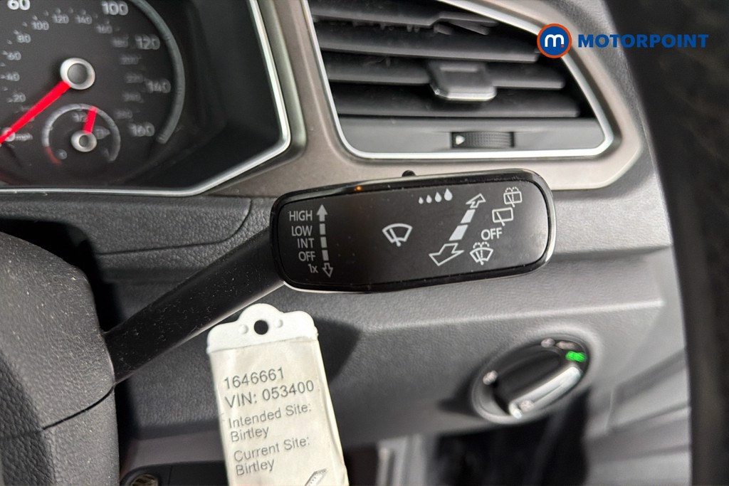 Volkswagen T-Roc SE Manual Petrol SUV - Stock Number (1646661) - 7th supplementary image
