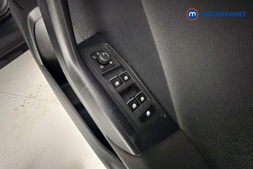 Volkswagen T-Roc SE Manual Petrol SUV - Stock Number (1646661) - 20th supplementary image