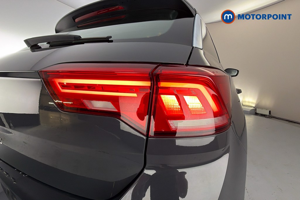 Volkswagen T-Roc SE Manual Petrol SUV - Stock Number (1646661) - 38th supplementary image