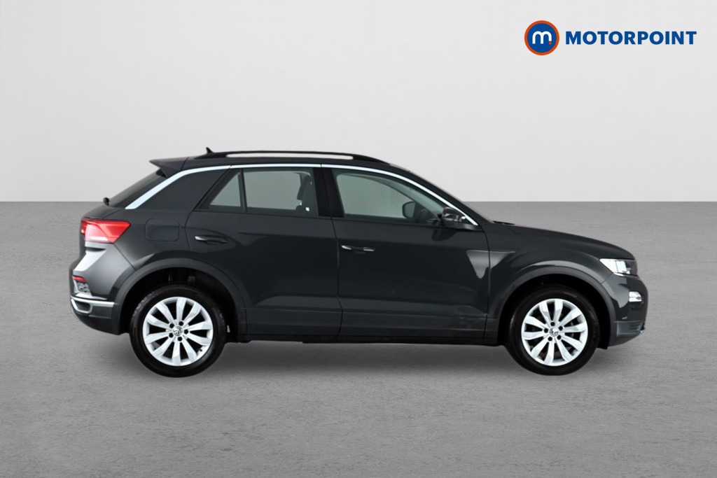 Volkswagen T-Roc SE Manual Petrol SUV - Stock Number (1646661) - Drivers side
