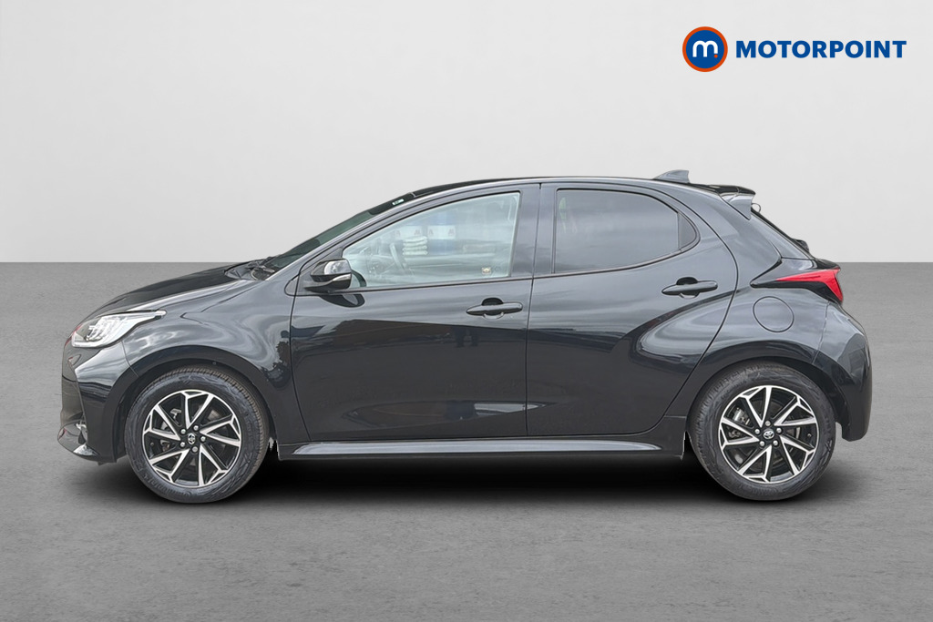 Toyota Yaris Design Automatic Petrol-Electric Hybrid Hatchback - Stock Number (1646840) - Drivers side