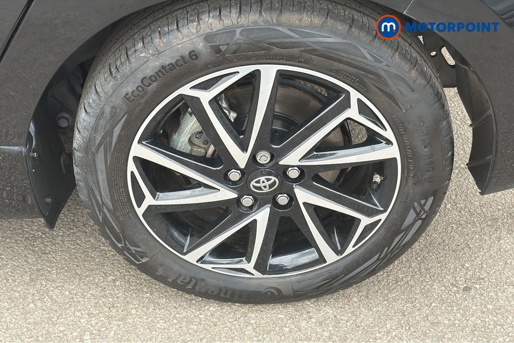 Toyota Yaris Design Automatic Petrol-Electric Hybrid Hatchback - Stock Number (1646840) - 45th supplementary image