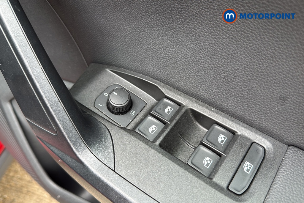 Seat Arona Xperience Lux Manual Petrol SUV - Stock Number (1646947) - 19th supplementary image