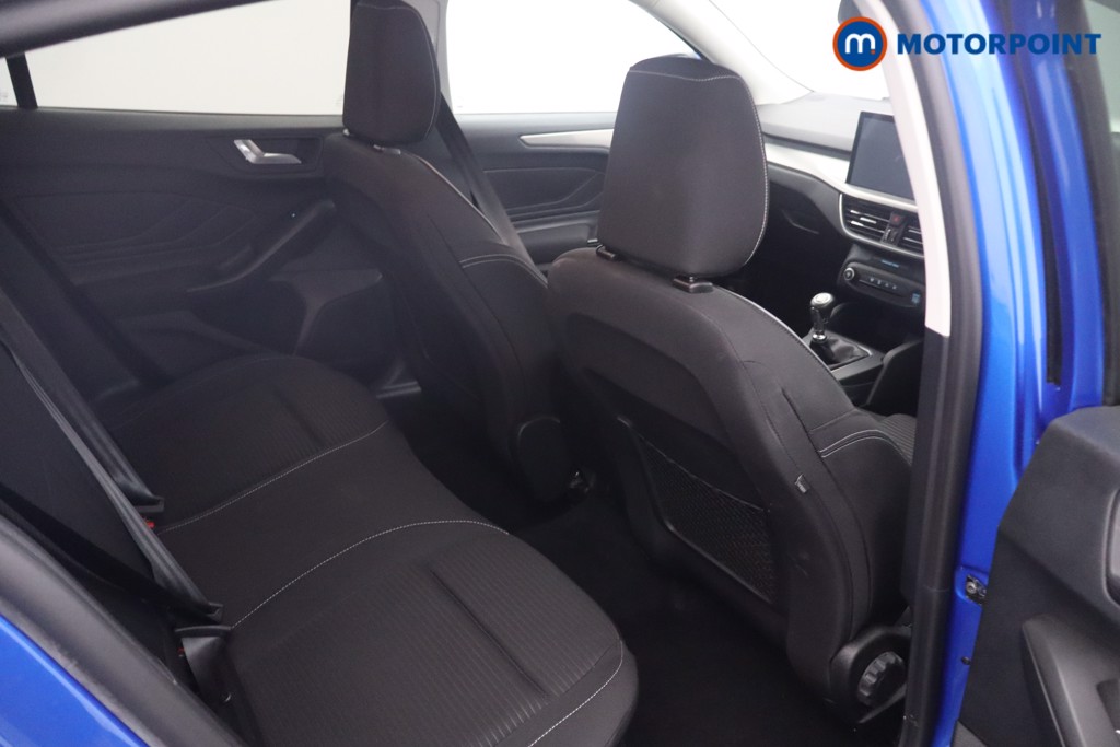 Ford Focus Titanium Edition Manual Petrol Hatchback - Stock Number (1647317) - 17th supplementary image