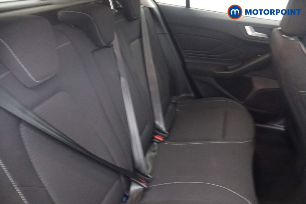 Ford Focus Titanium Edition Manual Petrol Hatchback - Stock Number (1647317) - 18th supplementary image