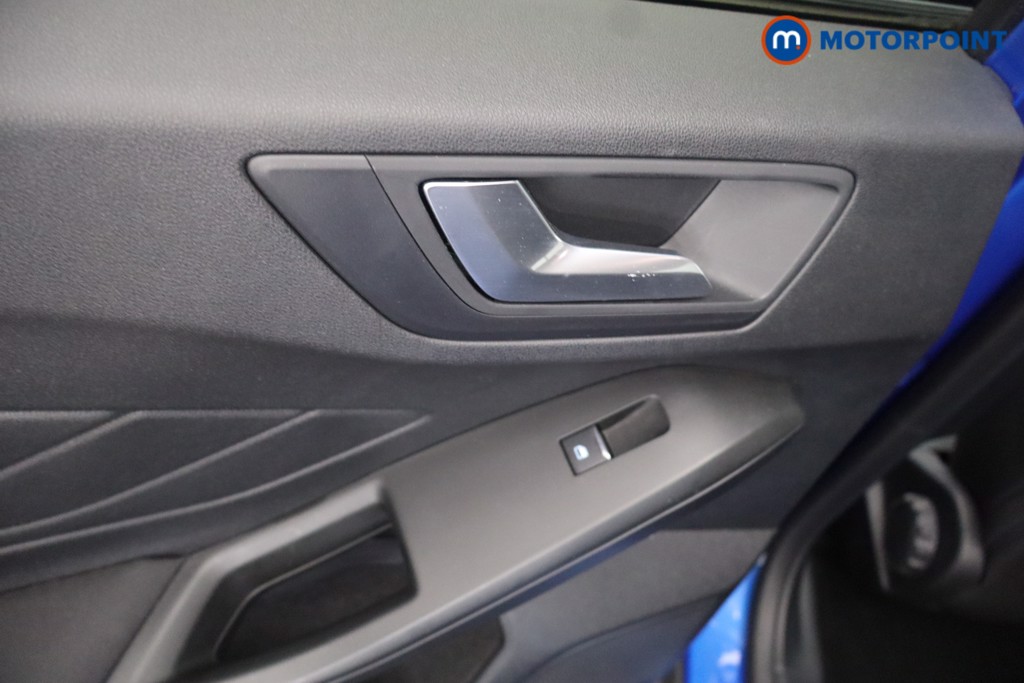 Ford Focus Titanium Edition Manual Petrol Hatchback - Stock Number (1647317) - 24th supplementary image