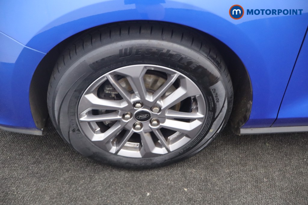 Ford Focus Titanium Edition Manual Petrol Hatchback - Stock Number (1647317) - 30th supplementary image