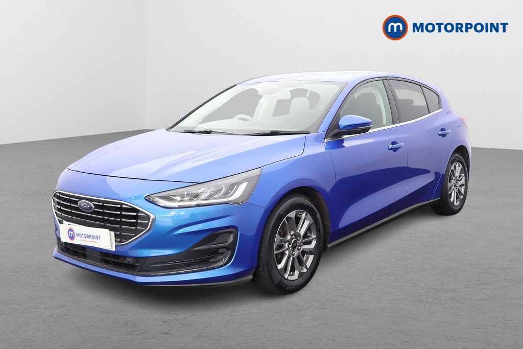 Ford Focus Titanium Edition Manual Petrol Hatchback - Stock Number (1647317) - Passenger side front corner
