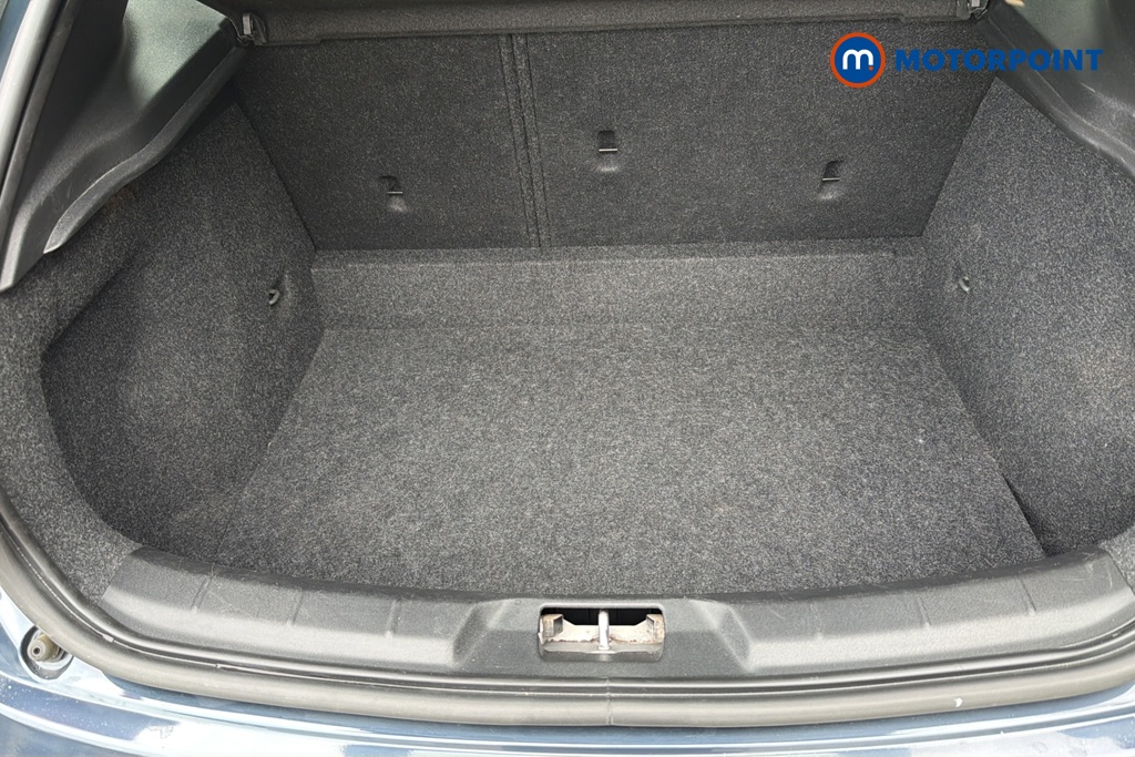 Volvo V40 Inscription Manual Petrol Hatchback - Stock Number (1647616) - 30th supplementary image