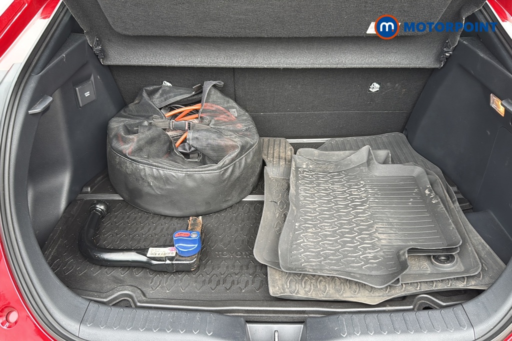 Toyota C-Hr Excel Automatic Petrol Plug-In Hybrid SUV - Stock Number (1647658) - 30th supplementary image