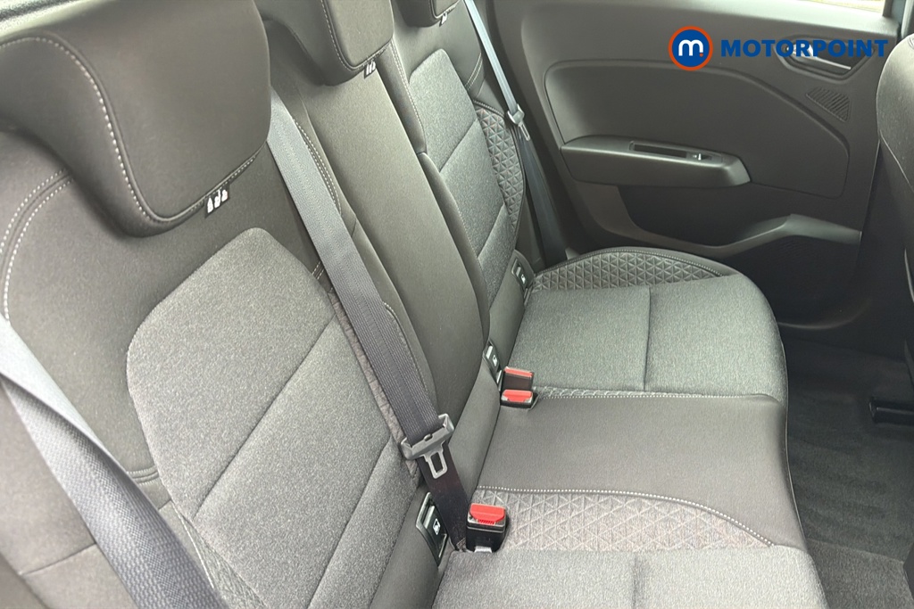 Renault Clio Iconic Manual Petrol Hatchback - Stock Number (1648090) - 25th supplementary image