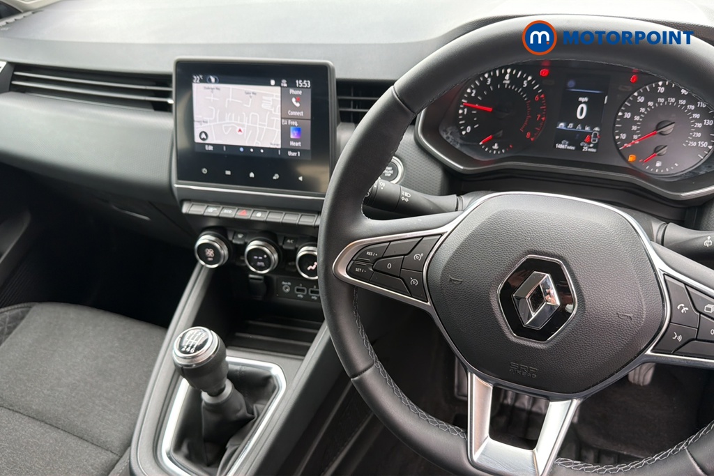 Renault Clio Iconic Manual Petrol Hatchback - Stock Number (1648090) - 1st supplementary image