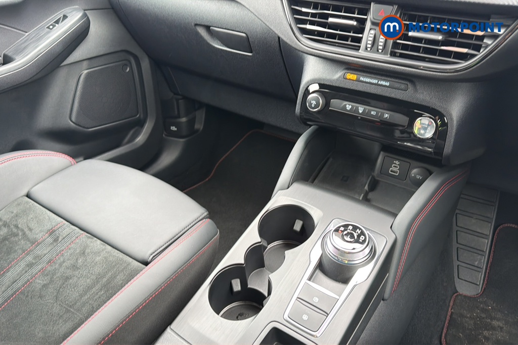 Ford Kuga St-Line Automatic Petrol-Electric Hybrid SUV - Stock Number (1648100) - 15th supplementary image