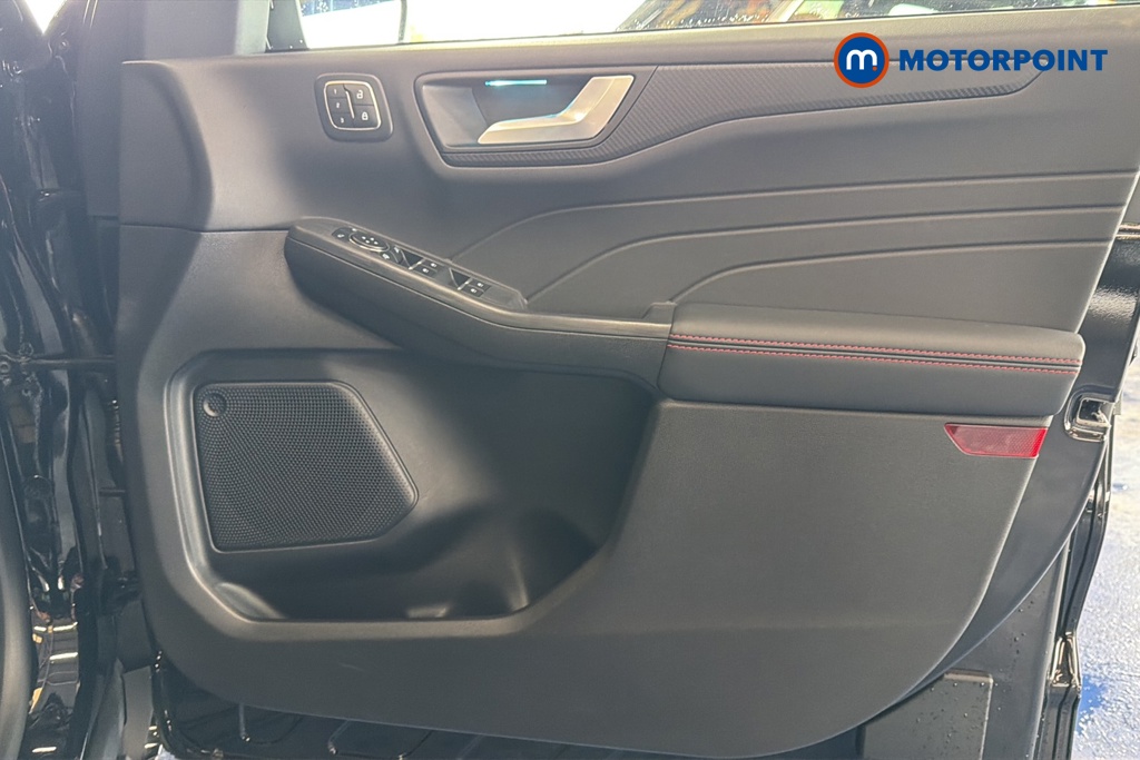 Ford Kuga St-Line Automatic Petrol-Electric Hybrid SUV - Stock Number (1648100) - 18th supplementary image