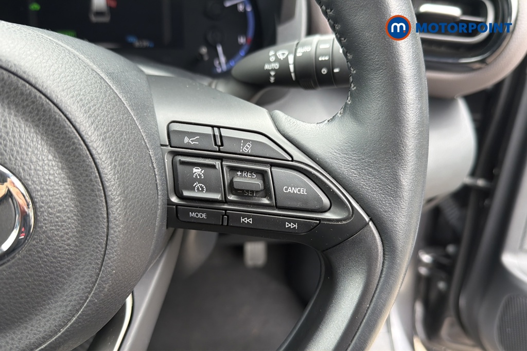 Toyota Yaris Cross Excel Automatic Petrol-Electric Hybrid Estate - Stock Number (1648220) - 3rd supplementary image