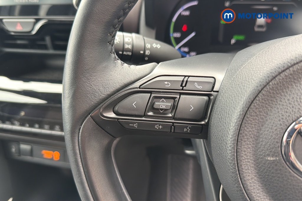 Toyota Yaris Cross Excel Automatic Petrol-Electric Hybrid Estate - Stock Number (1648220) - 4th supplementary image