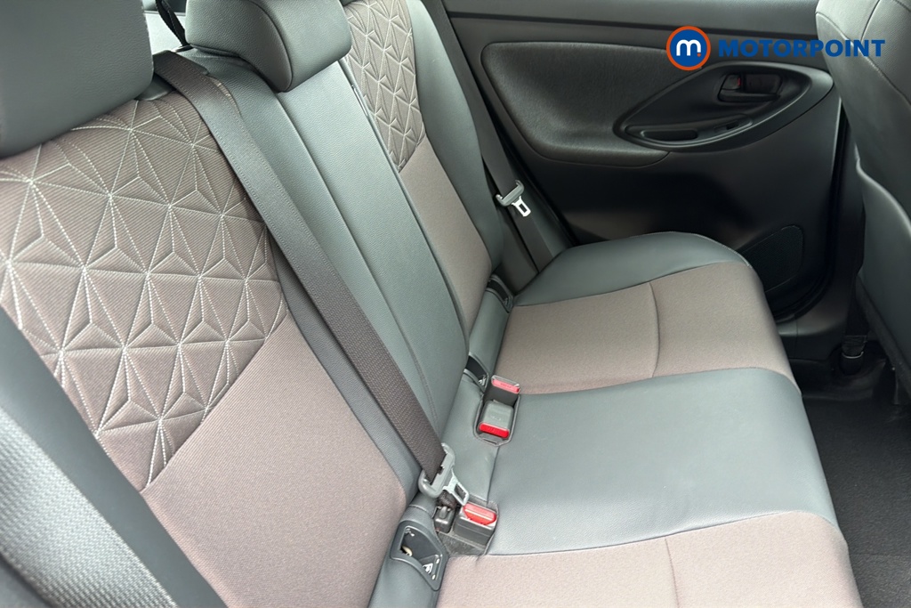 Toyota Yaris Cross Excel Automatic Petrol-Electric Hybrid Estate - Stock Number (1648220) - 25th supplementary image