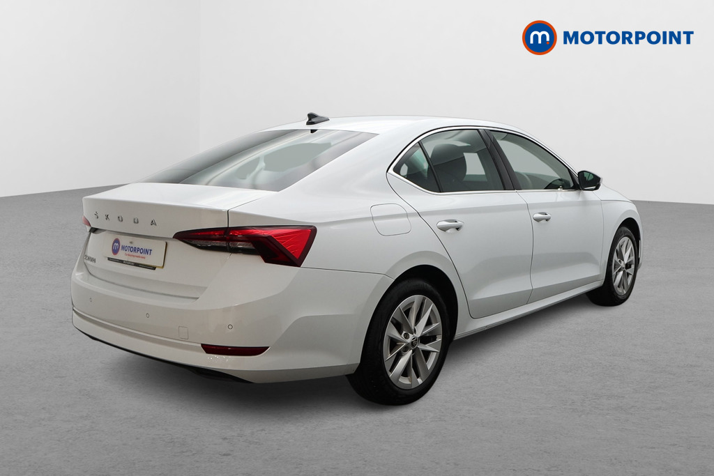 Skoda Octavia Se L Manual Petrol Hatchback - Stock Number (1648229) - Drivers side rear corner