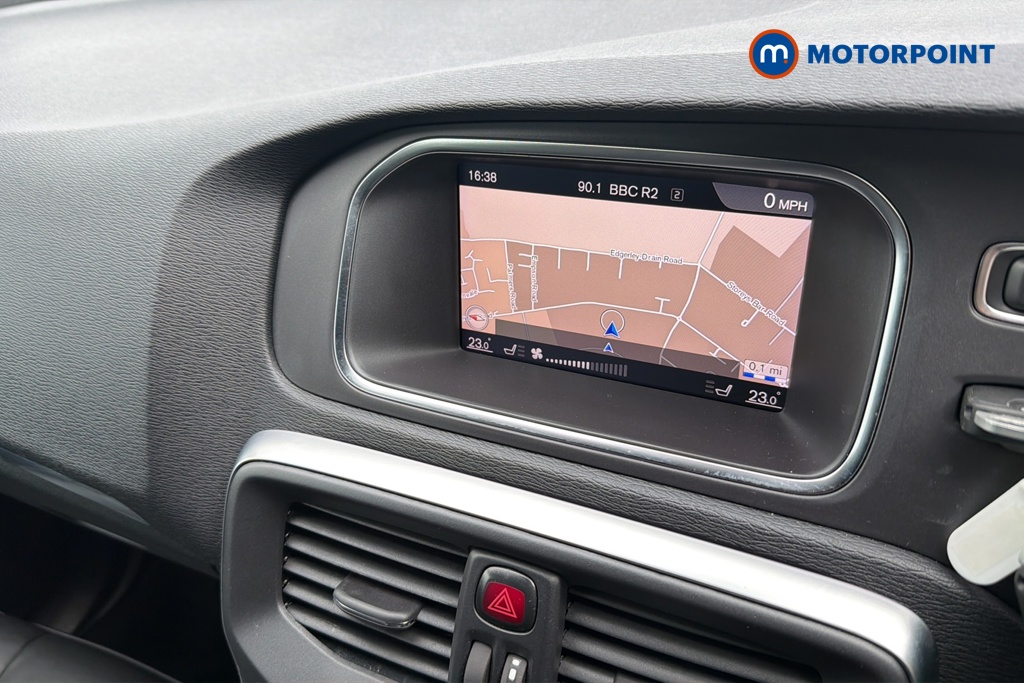 Volvo V40 R Design Edition Manual Petrol Hatchback - Stock Number (1648240) - 9th supplementary image