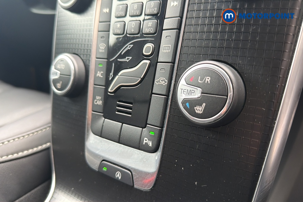 Volvo V40 R Design Edition Manual Petrol Hatchback - Stock Number (1648240) - 14th supplementary image