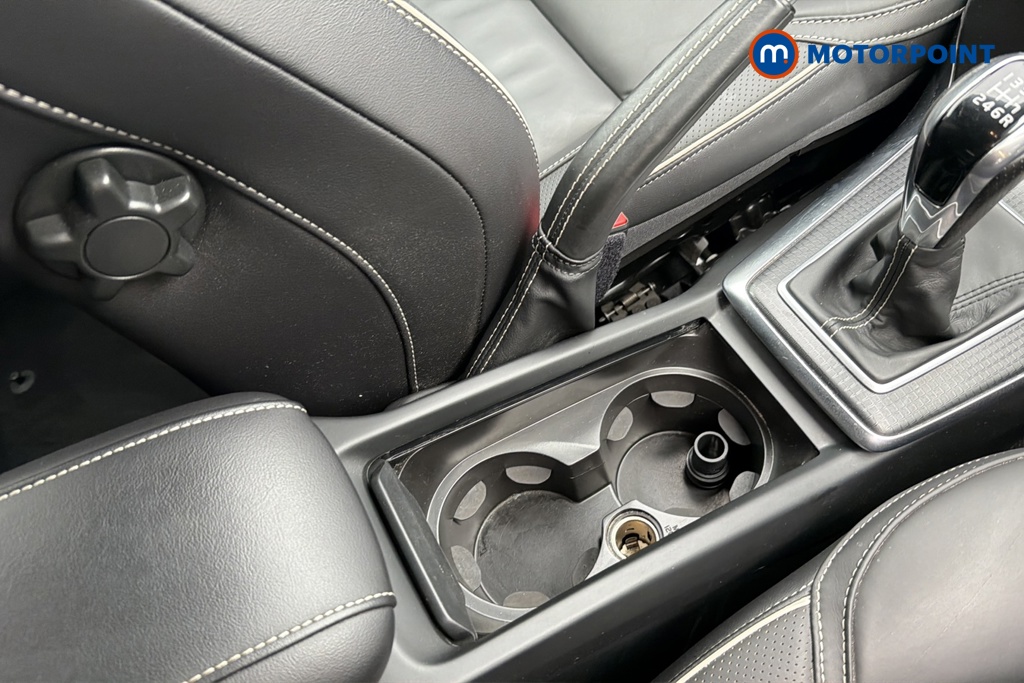 Volvo V40 R Design Edition Manual Petrol Hatchback - Stock Number (1648240) - 16th supplementary image