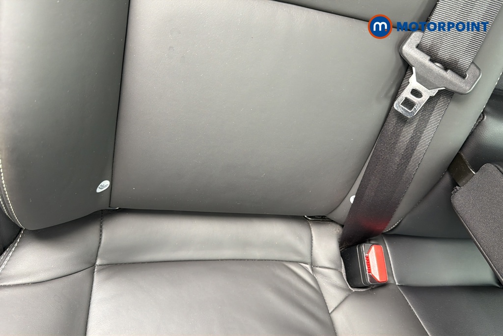 Volvo V40 R Design Edition Manual Petrol Hatchback - Stock Number (1648240) - 27th supplementary image