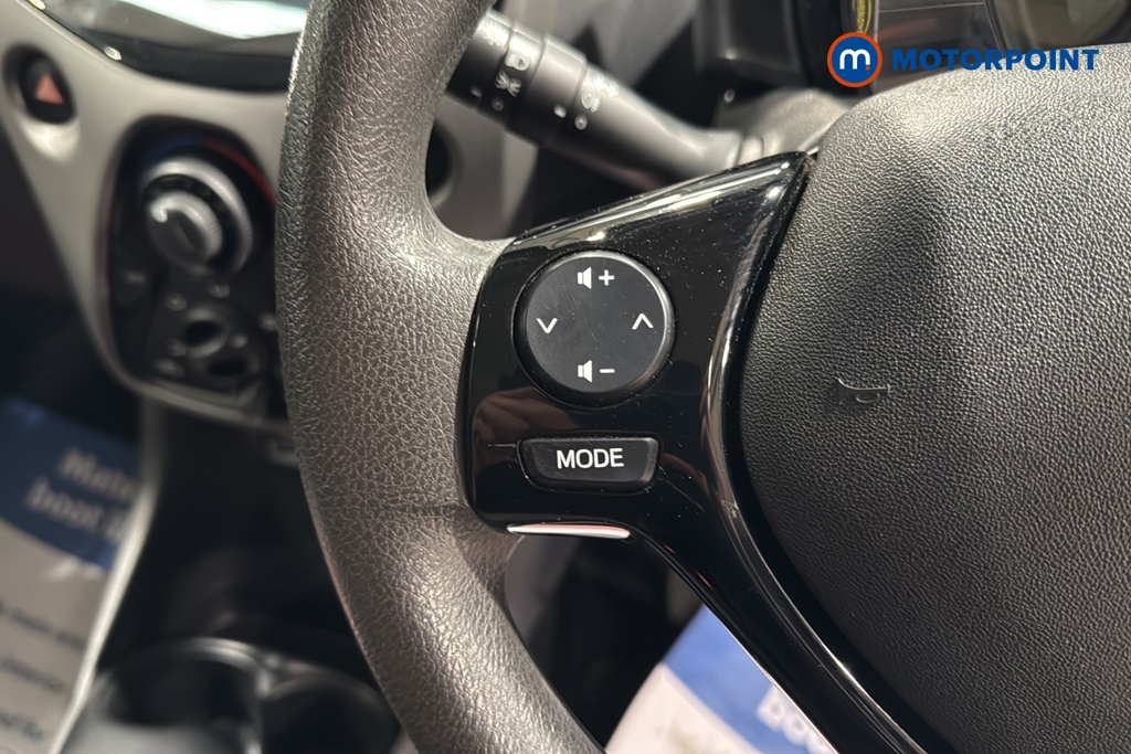 Peugeot 108 Active Manual Petrol Hatchback - Stock Number (1648461) - 4th supplementary image