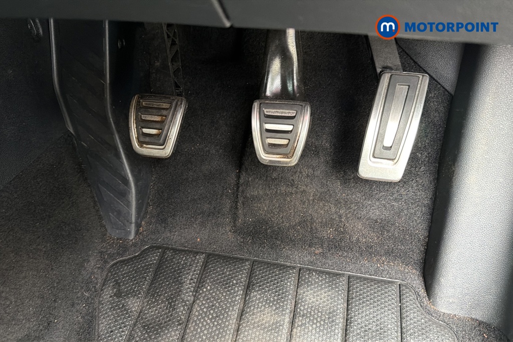 Volkswagen Golf Black Edition Manual Petrol Hatchback - Stock Number (1648835) - 24th supplementary image