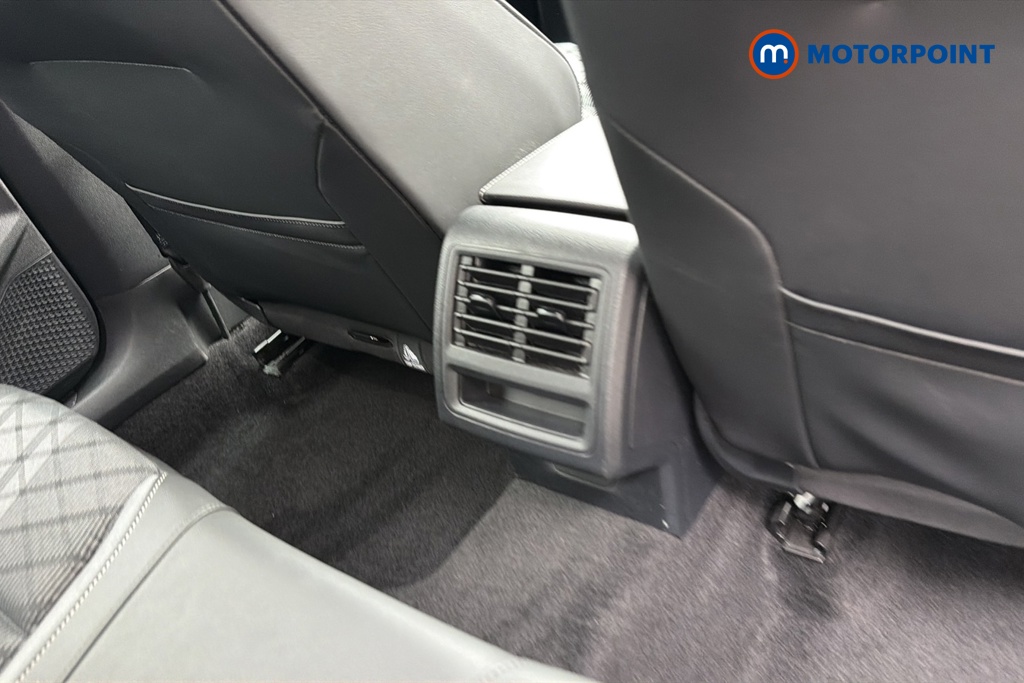 Volkswagen Golf Black Edition Manual Petrol Hatchback - Stock Number (1648835) - 28th supplementary image