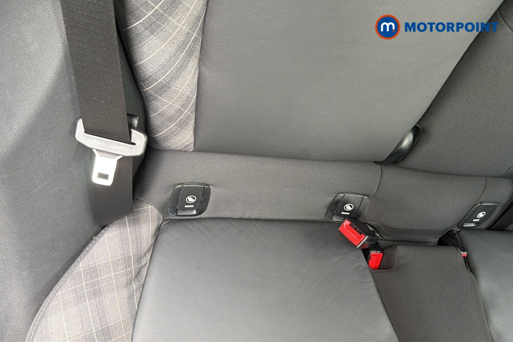 Mini Hatchback Cooper Classic Automatic Petrol Hatchback - Stock Number (1648911) - 27th supplementary image