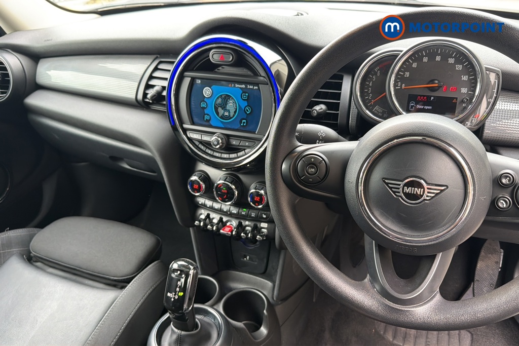 Mini Hatchback Cooper Classic Automatic Petrol Hatchback - Stock Number (1648911) - 1st supplementary image