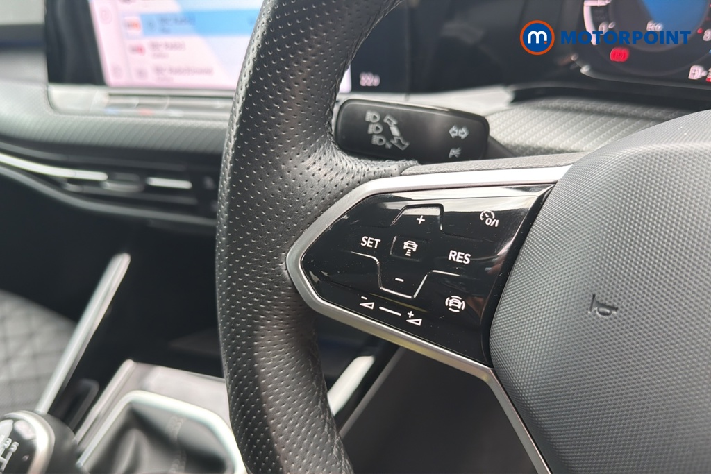 Volkswagen Golf R-Line Manual Petrol Hatchback - Stock Number (1649445) - 4th supplementary image