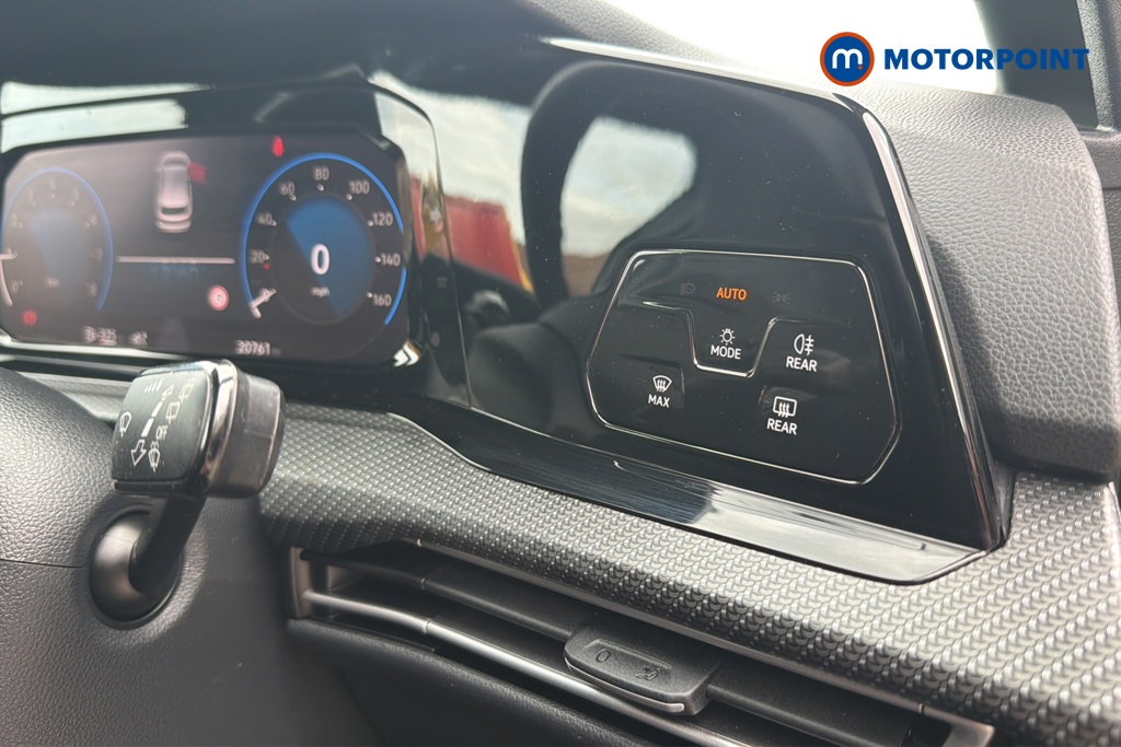 Volkswagen Golf R-Line Manual Petrol Hatchback - Stock Number (1649445) - 11th supplementary image