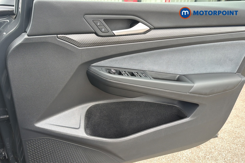 Volkswagen Golf R-Line Manual Petrol Hatchback - Stock Number (1649445) - 18th supplementary image