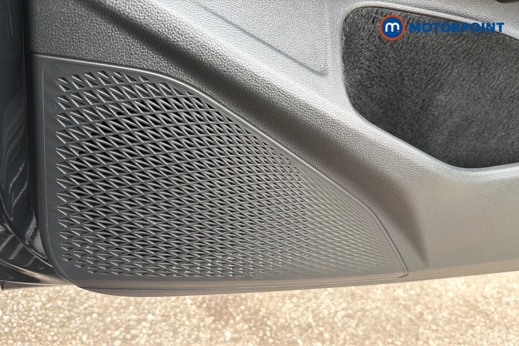 Volkswagen Golf R-Line Manual Petrol Hatchback - Stock Number (1649445) - 21st supplementary image