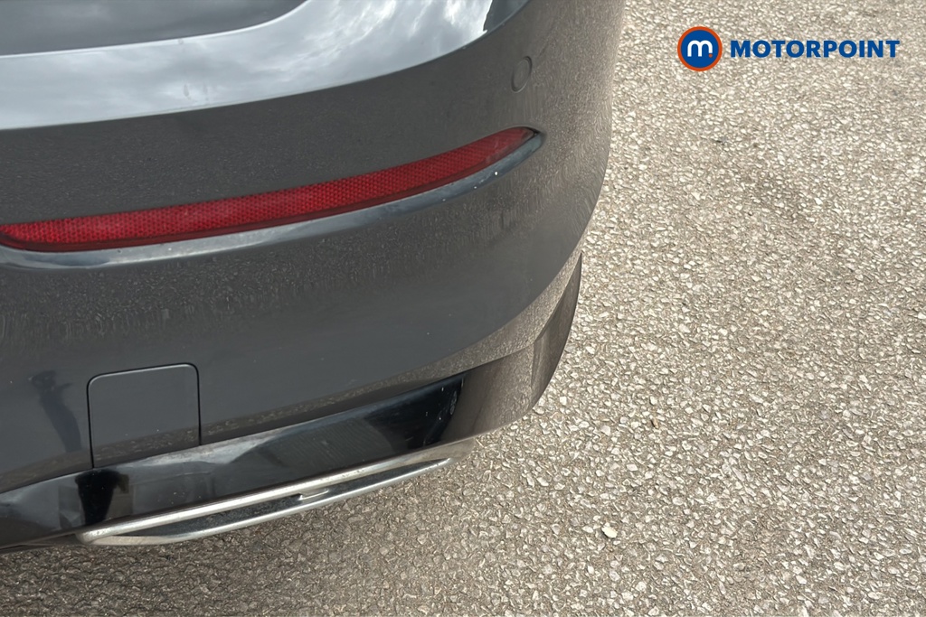 Volkswagen Golf R-Line Manual Petrol Hatchback - Stock Number (1649445) - 39th supplementary image