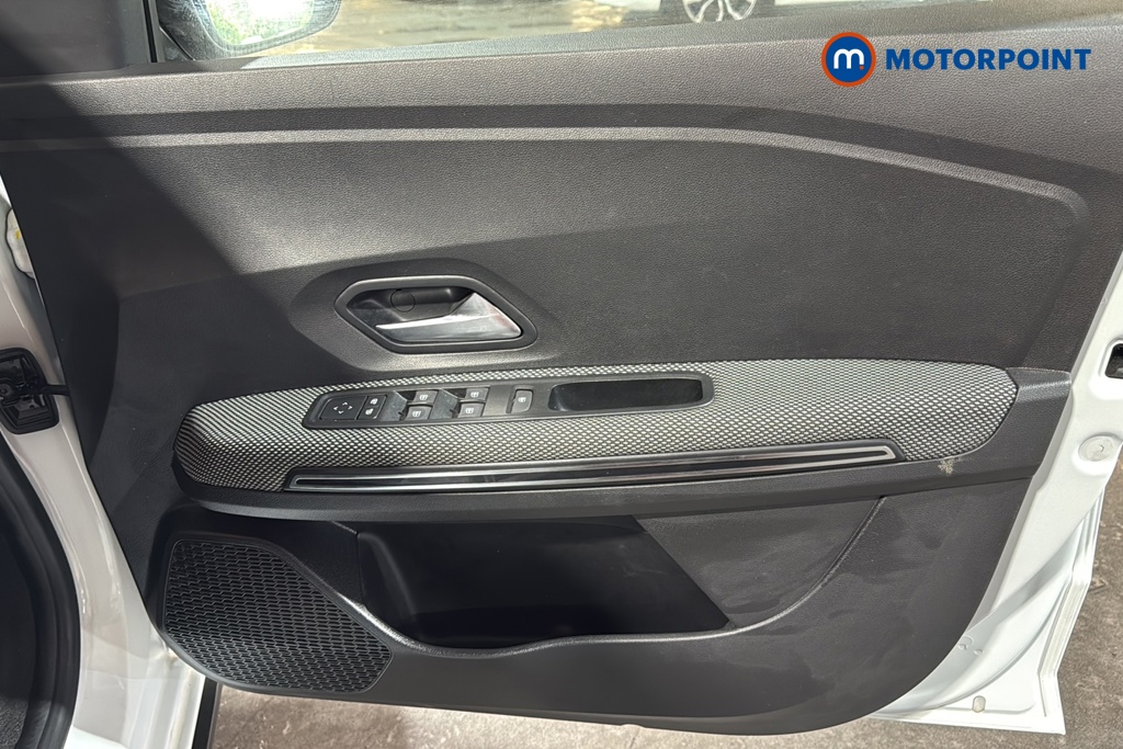 Dacia Jogger Extreme Se Manual Petrol People Carrier - Stock Number (1627247) - 18th supplementary image