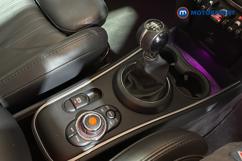 Mini Countryman Cooper Exclusive Manual Petrol SUV - Stock Number (1630088) - 15th supplementary image
