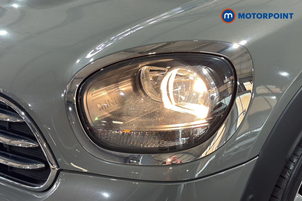Mini Countryman Cooper Exclusive Manual Petrol SUV - Stock Number (1630088) - 42nd supplementary image